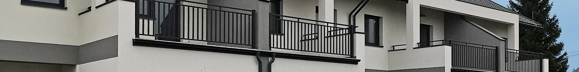 balustrada na balkonie
